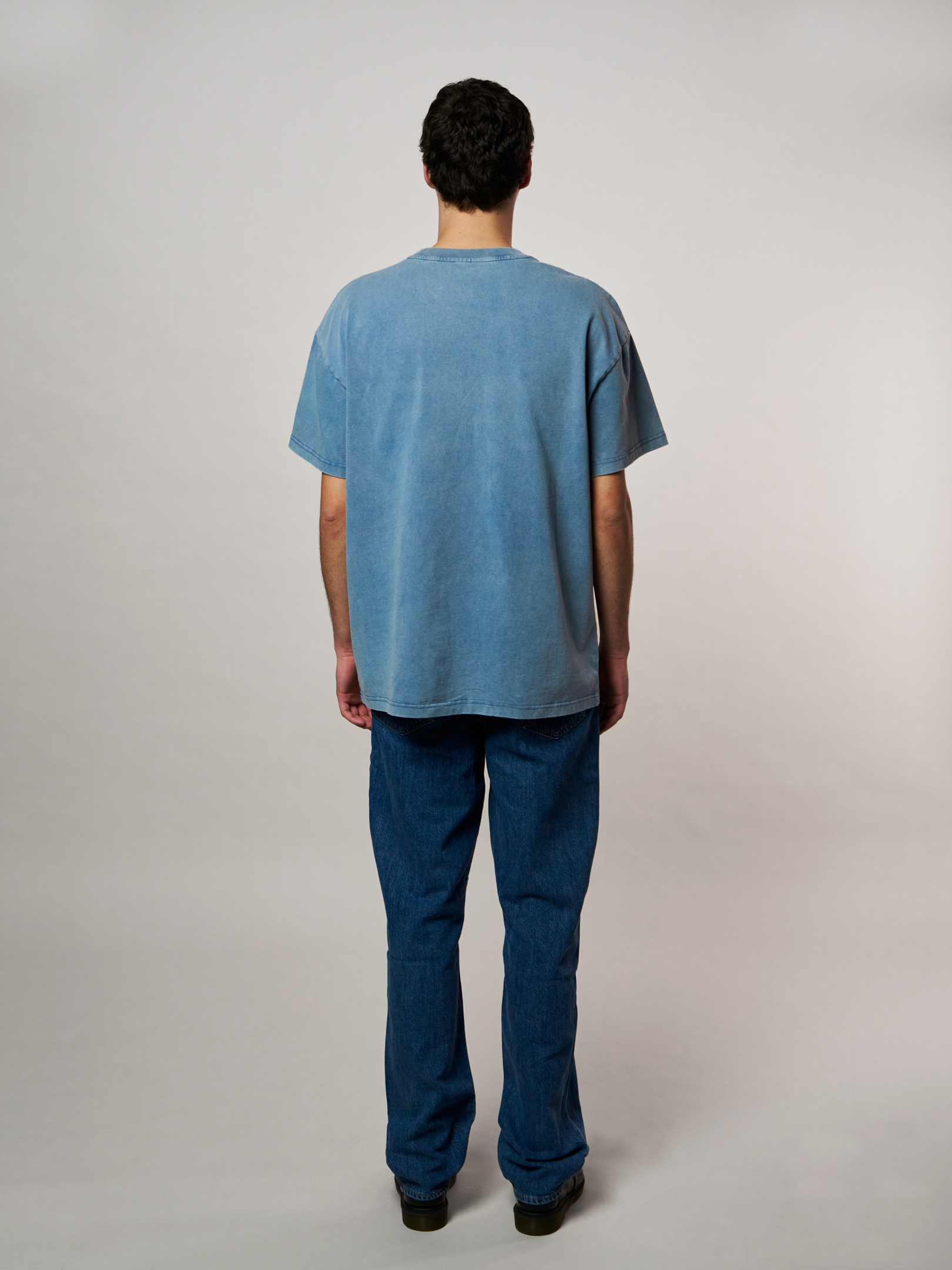 SS25_OFUR_SCRIPT_TSHIRT_WASHED_BLUE_LOOKBOOK_2