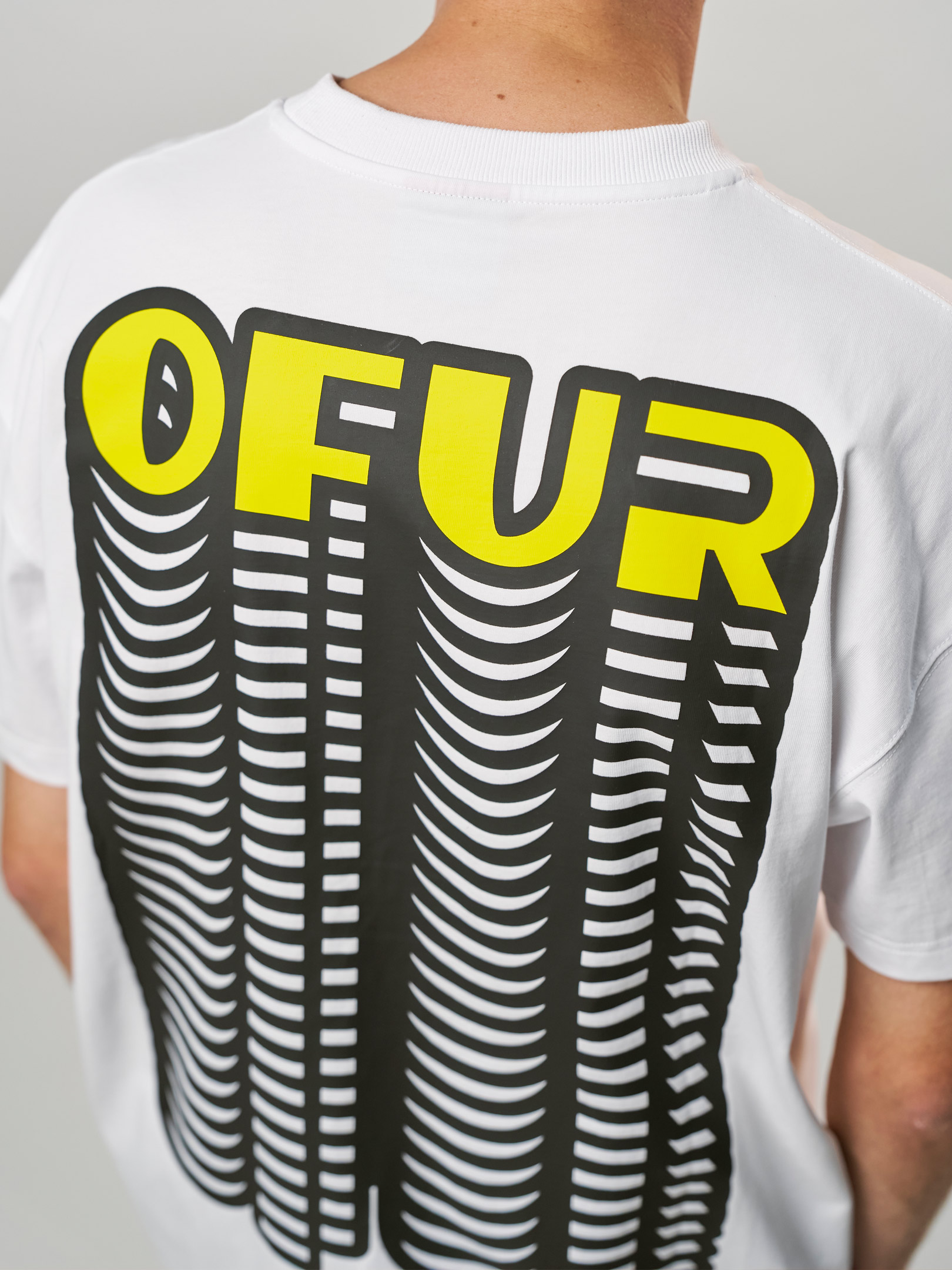 OFUR_FW25_3DS_ORIGINAL_TSHIRT_CLOSE_UP_BACK_1