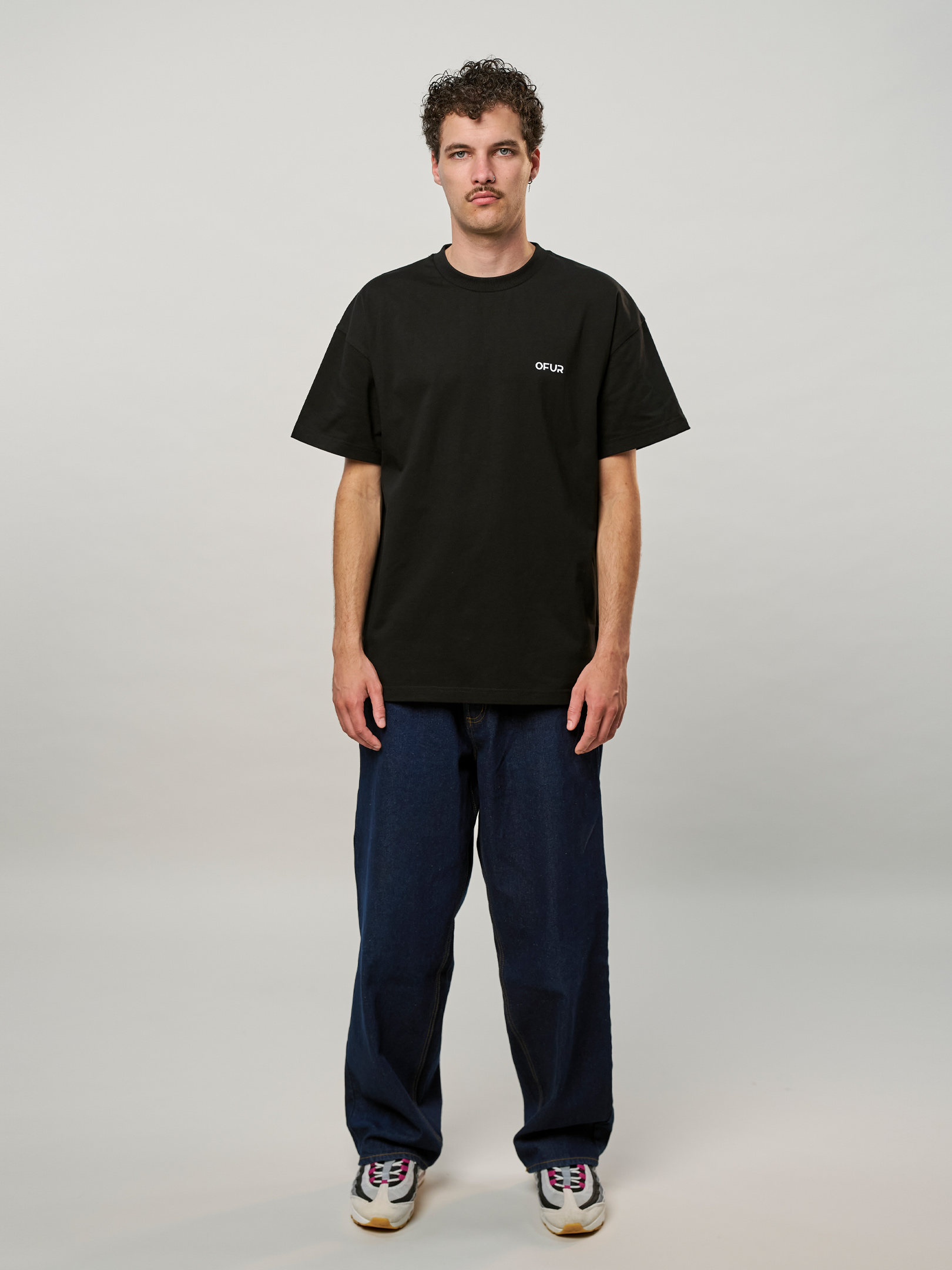 OFUR_FW25_BUBBLES_ORIGINAL_TSHIRT_FULL_BODY_FRONT_1