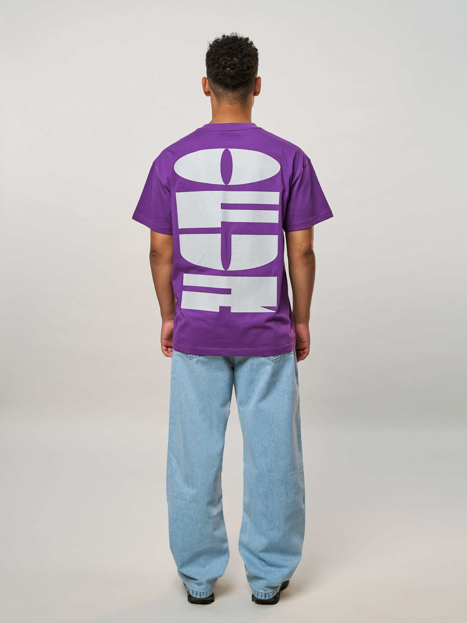 OFUR_FW25_CHUNKY_TYPE_ORIGINAL_TSHIRT_FULL_BODY_BACK_1