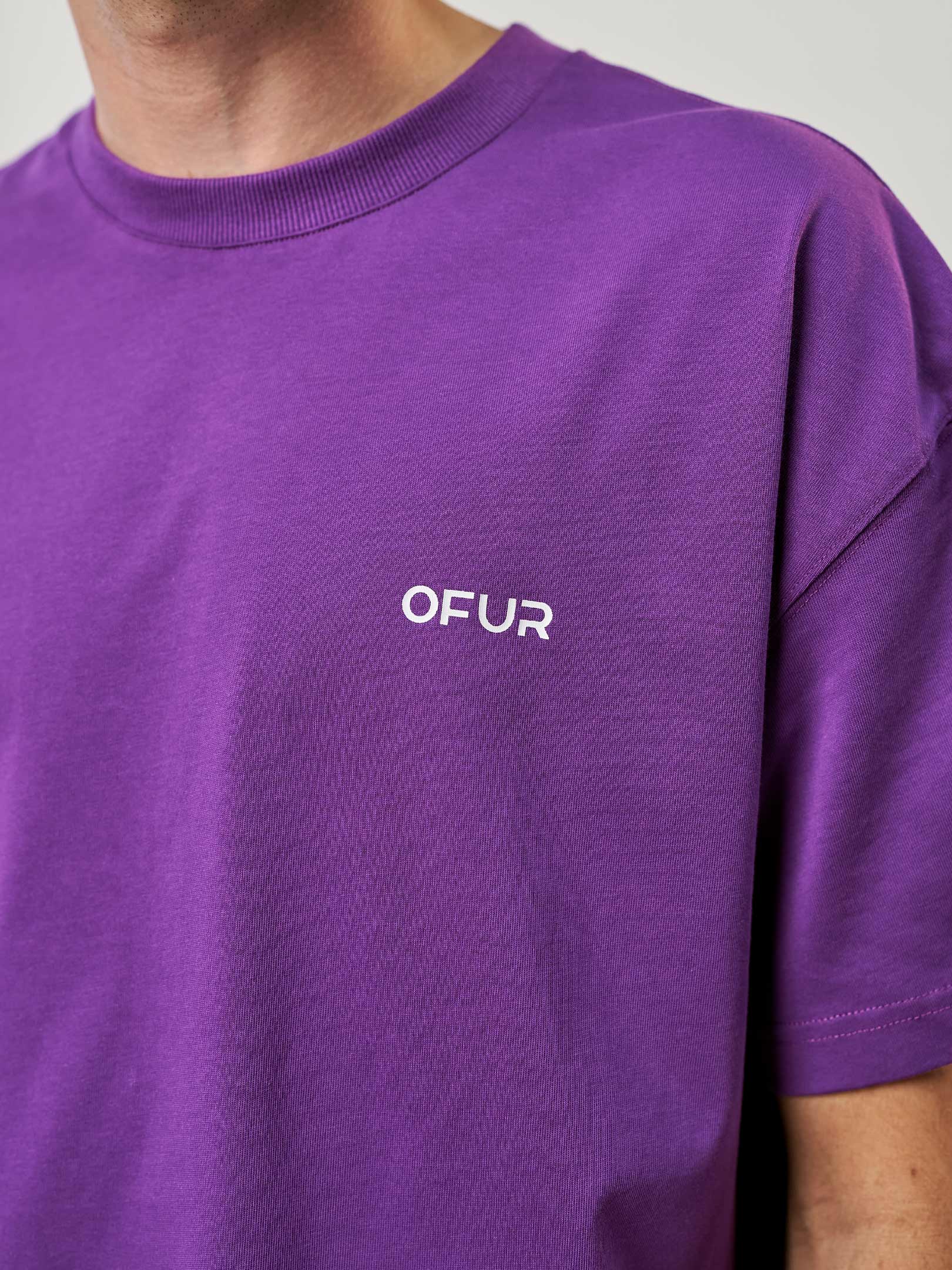 OFUR_FW25_RISE_PURPLE_ORIGINAL_TSHIRT_CLOSE_UP_FRONT_1