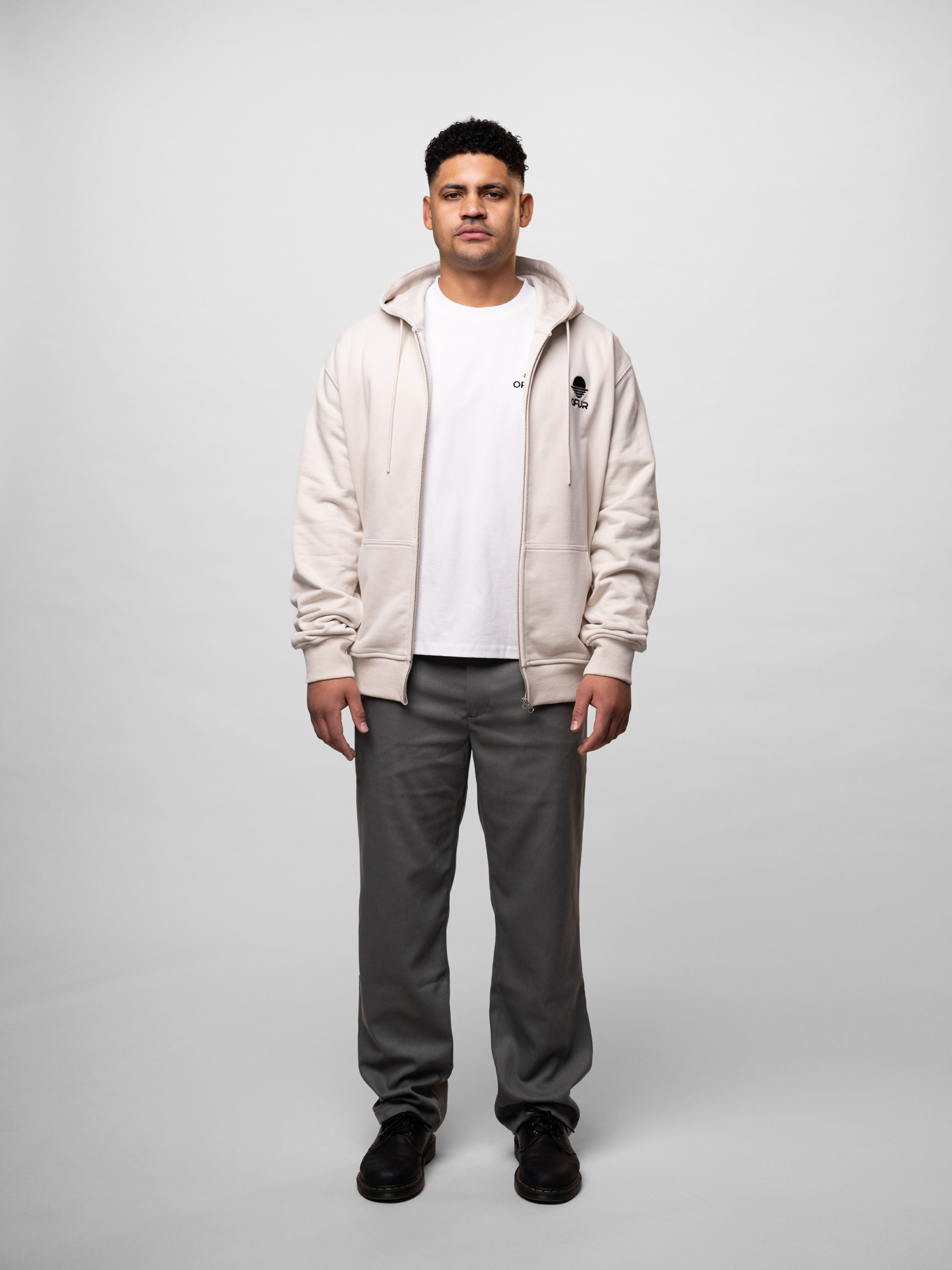 OFUR_SS26_RISE_BLACK_ZIP_HOODIE_LIGHT_CREAM_FULL_BODY_FRONT_1