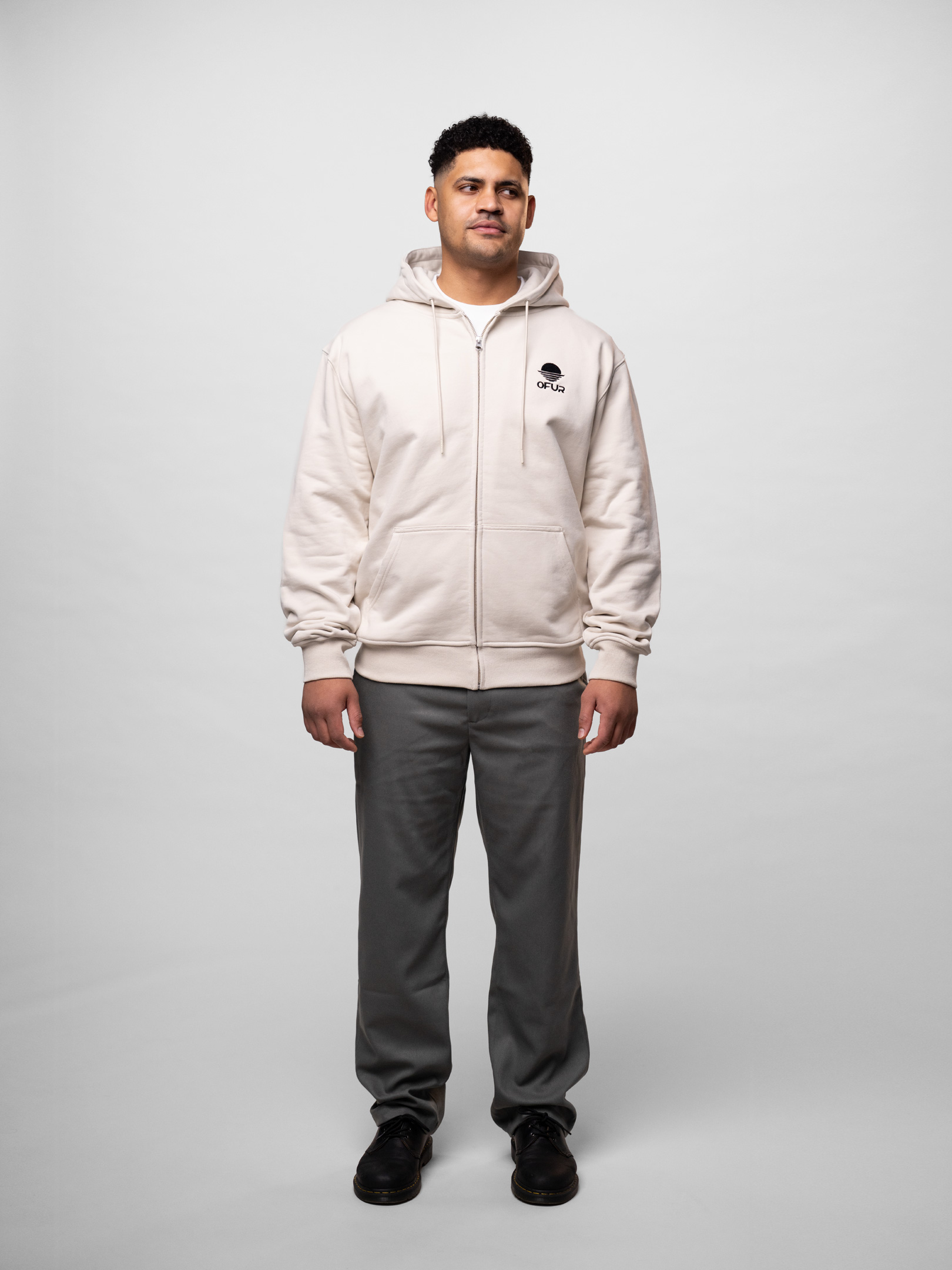 OFUR_SS26_RISE_BLACK_ZIP_HOODIE_LIGHT_CREAM_FULL_BODY_SIDE_1