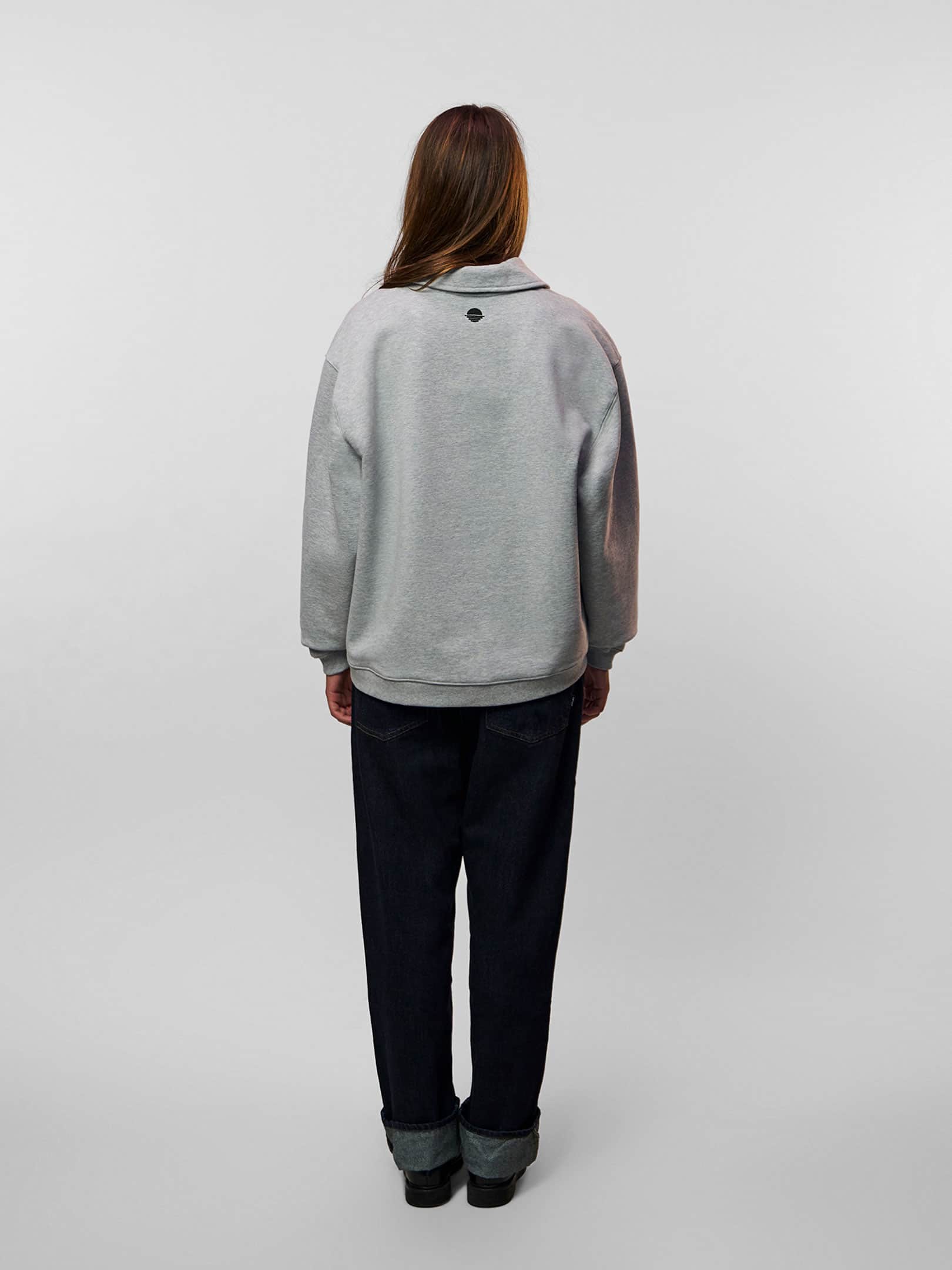 OFUR_FW26_BLACK_BAR_SWEATER_HEATHER_GREY_FULL_BODY_BACK_2