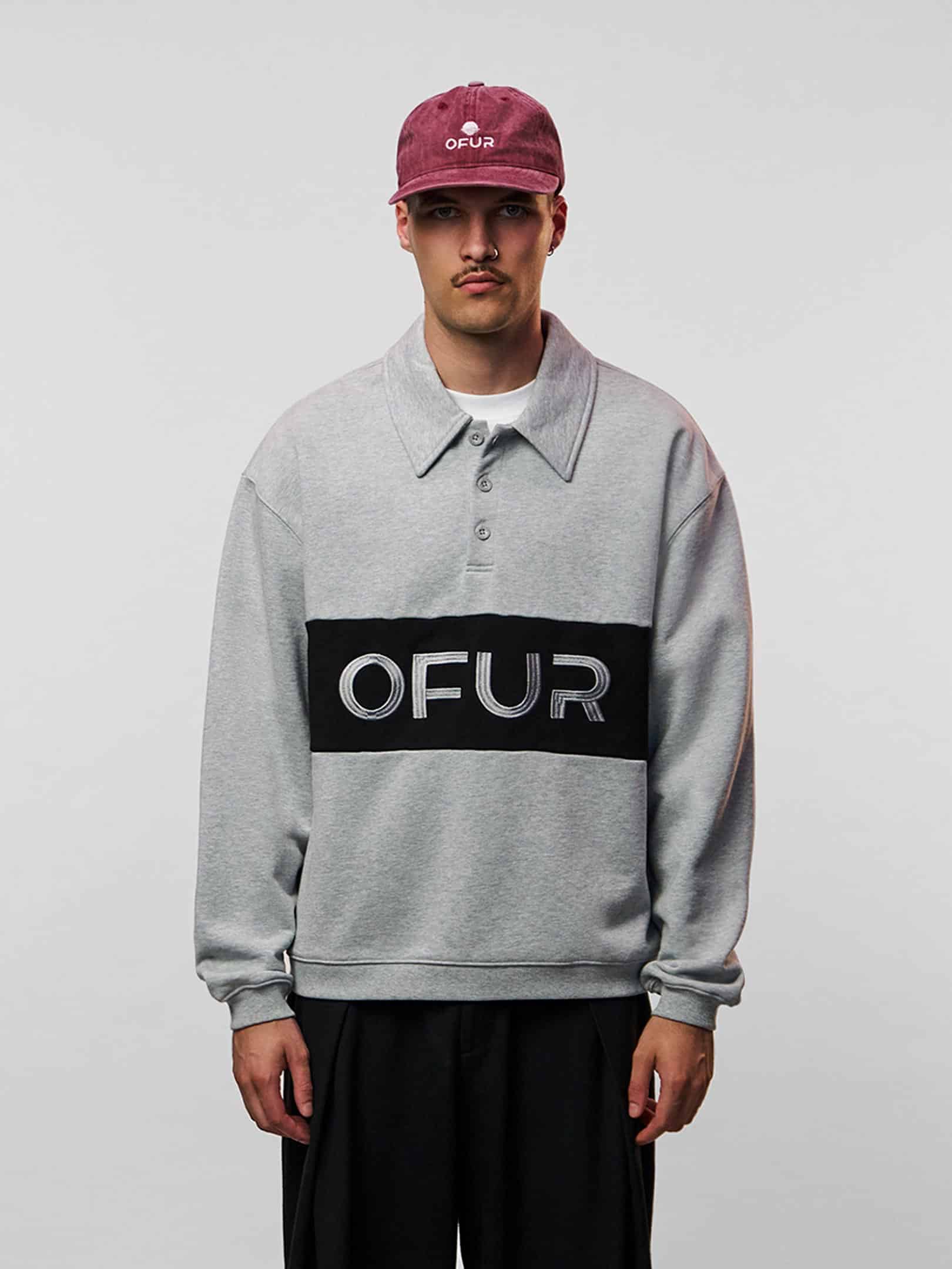 OFUR_FW26_BLACK_BAR_SWEATER_HEATHER_GREY_UPPER_BODY_FRONT_1
