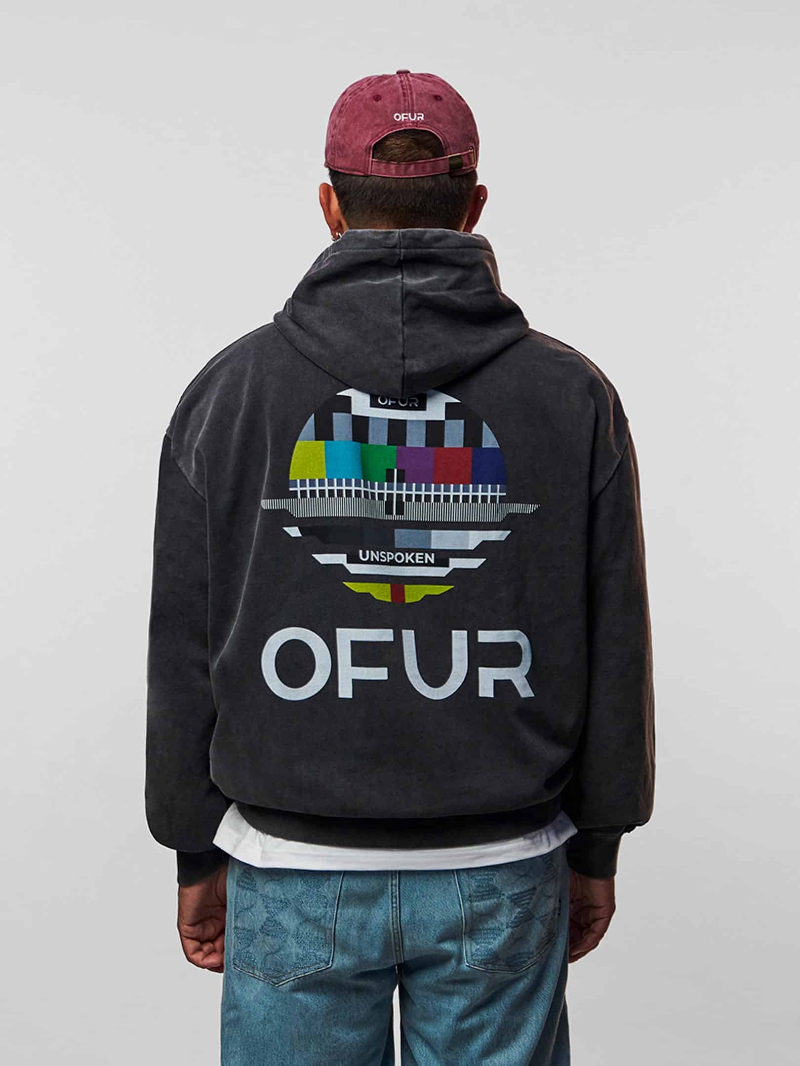 OFUR_FW26_NO_SIGNAL_HOODIE_VINTAGE_BLACK_UPPER_BODY_BACK_1