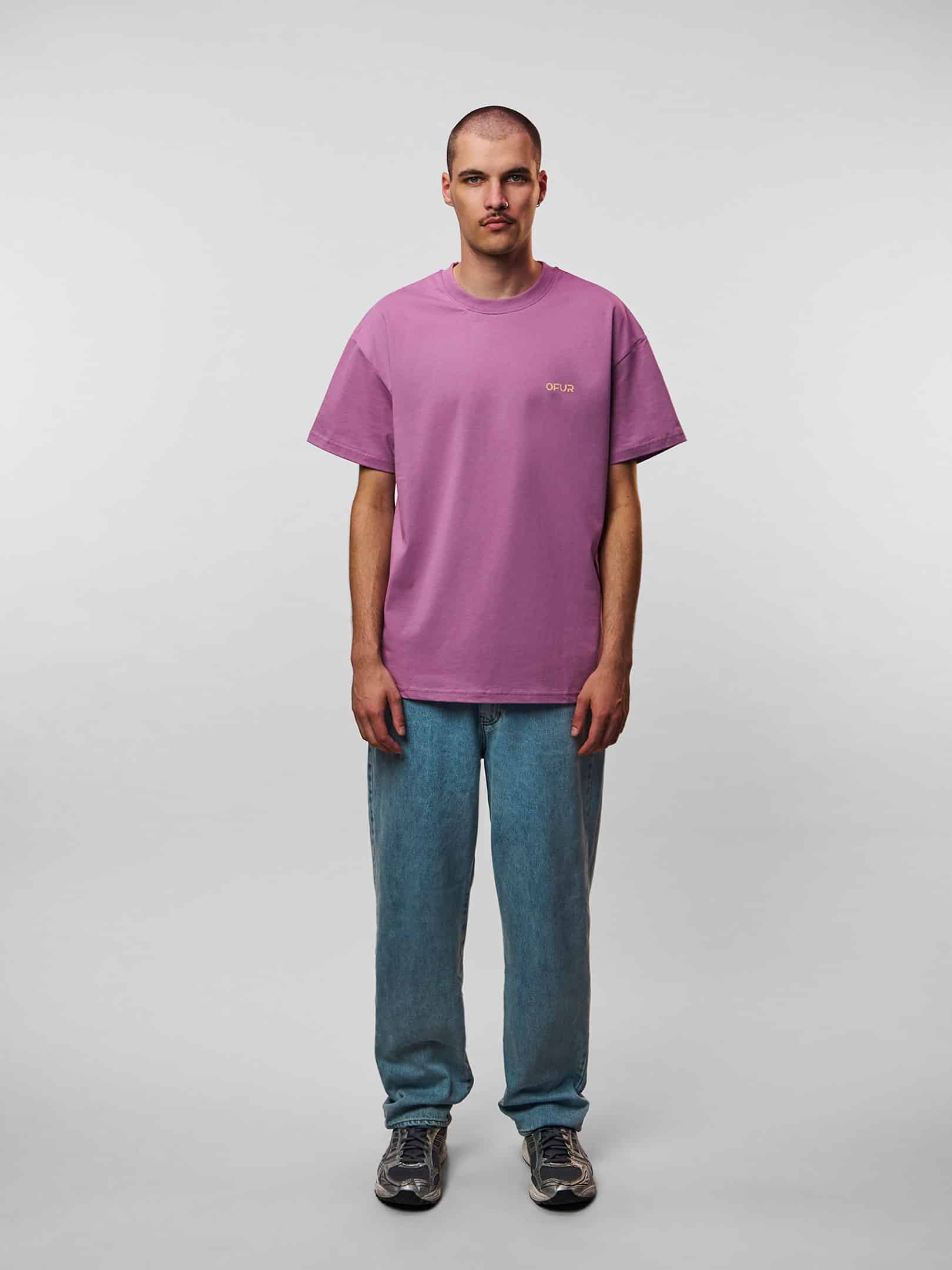 OFUR_FW26_RISE_CREME_TSHIRT_DUSTY_ROSE_FULL_BODY_FRONT_1