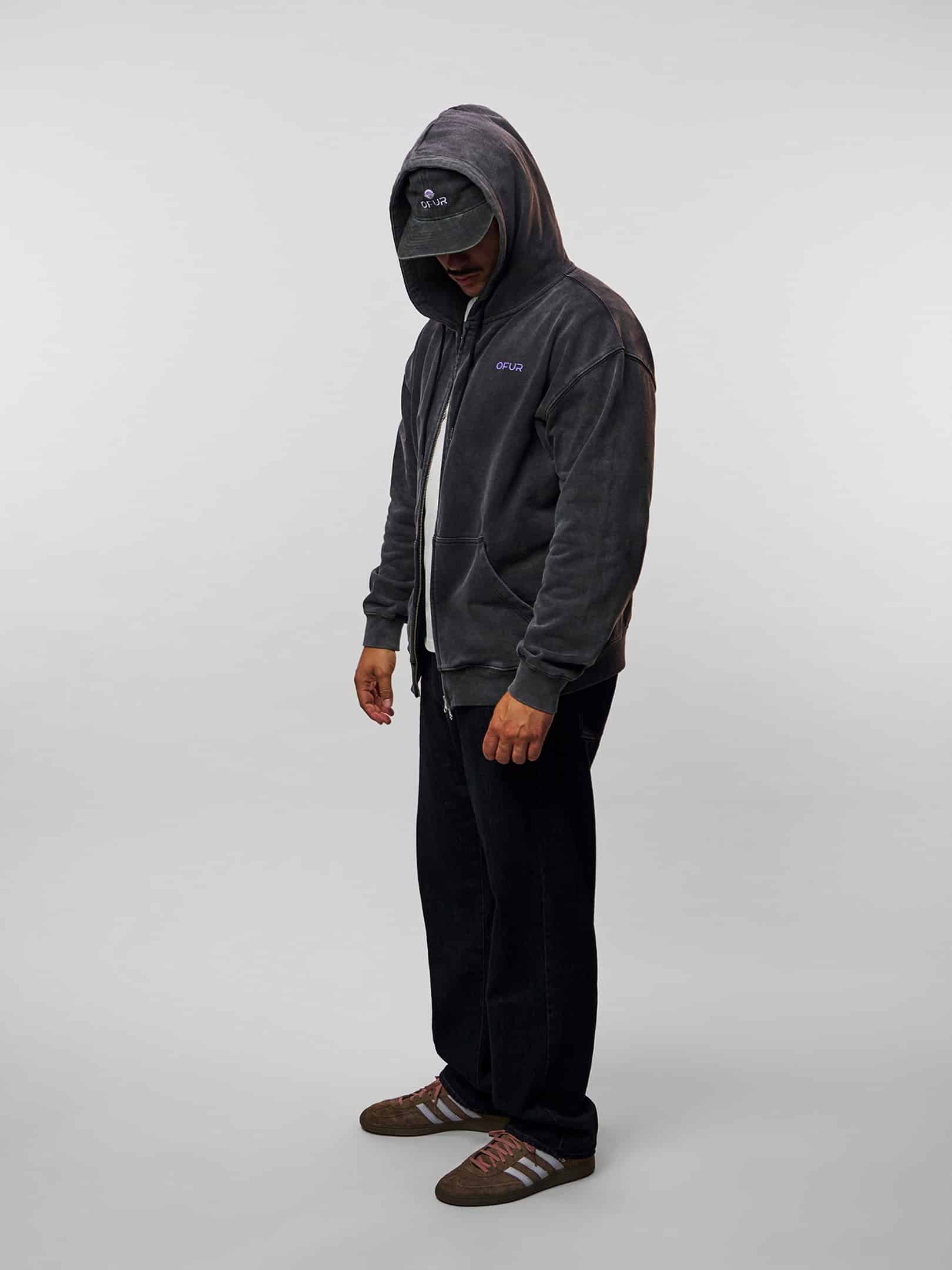 OFUR_FW26_RISE_PURPLE_ZIP_HOODIE_VINTAGE_BLACK_FULL_BODY_SIDE_1
