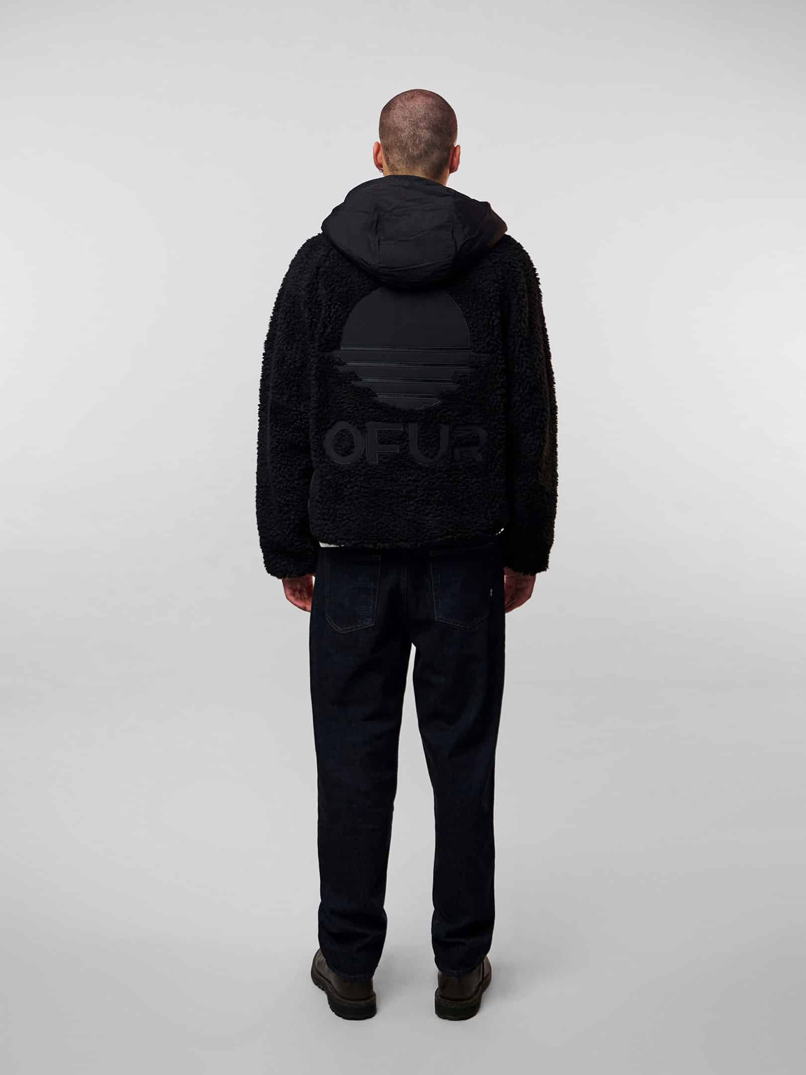 OFUR_FW26_RISING_SHERPA_JACKET_BLACK_FULL_BODY_BACK_1