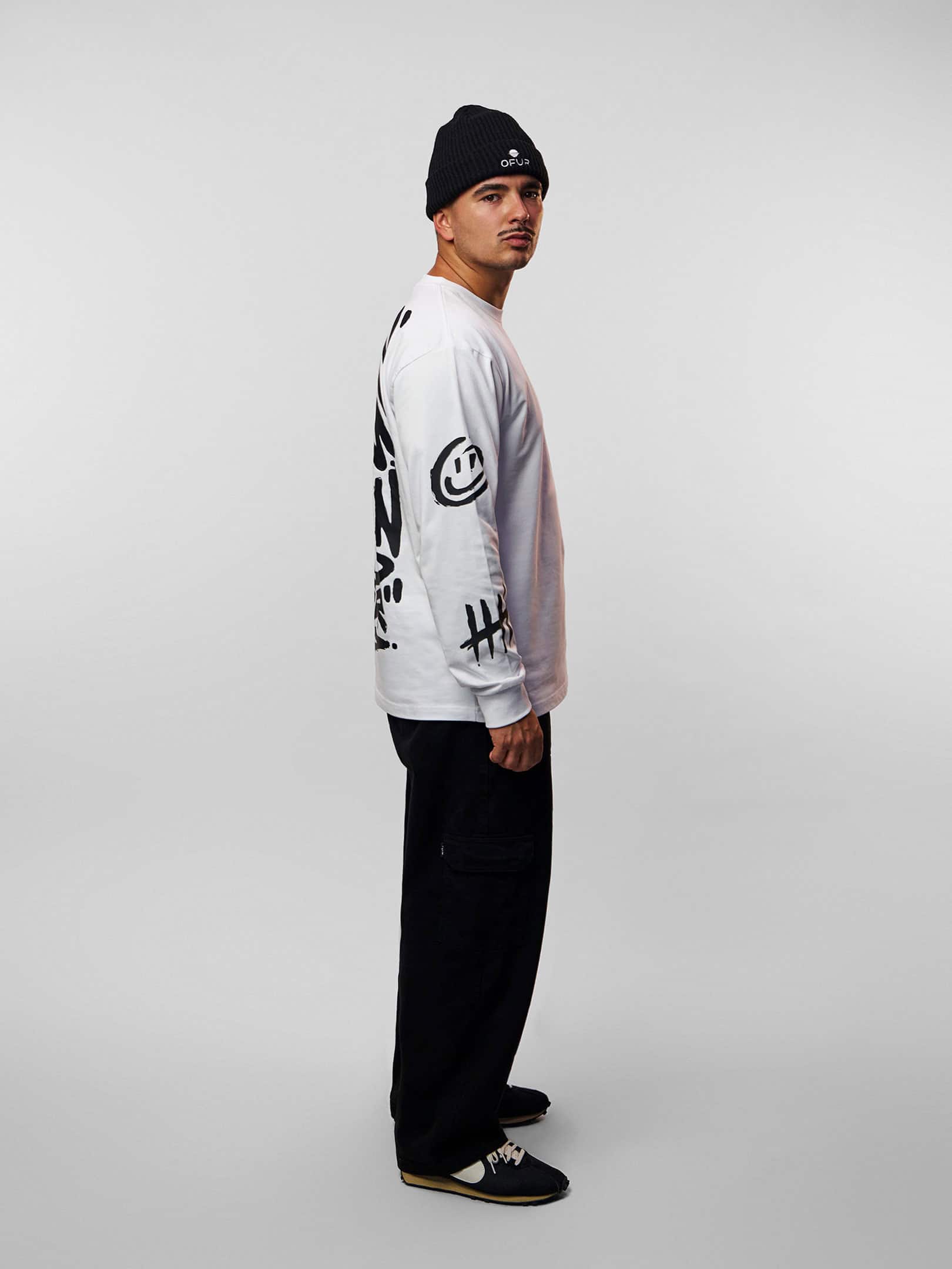 OFUR_FW26_UNSPOKEN_SCRIBBLES_LONGSLEEVE_WHITE_FULL_BODY_SIDE_2