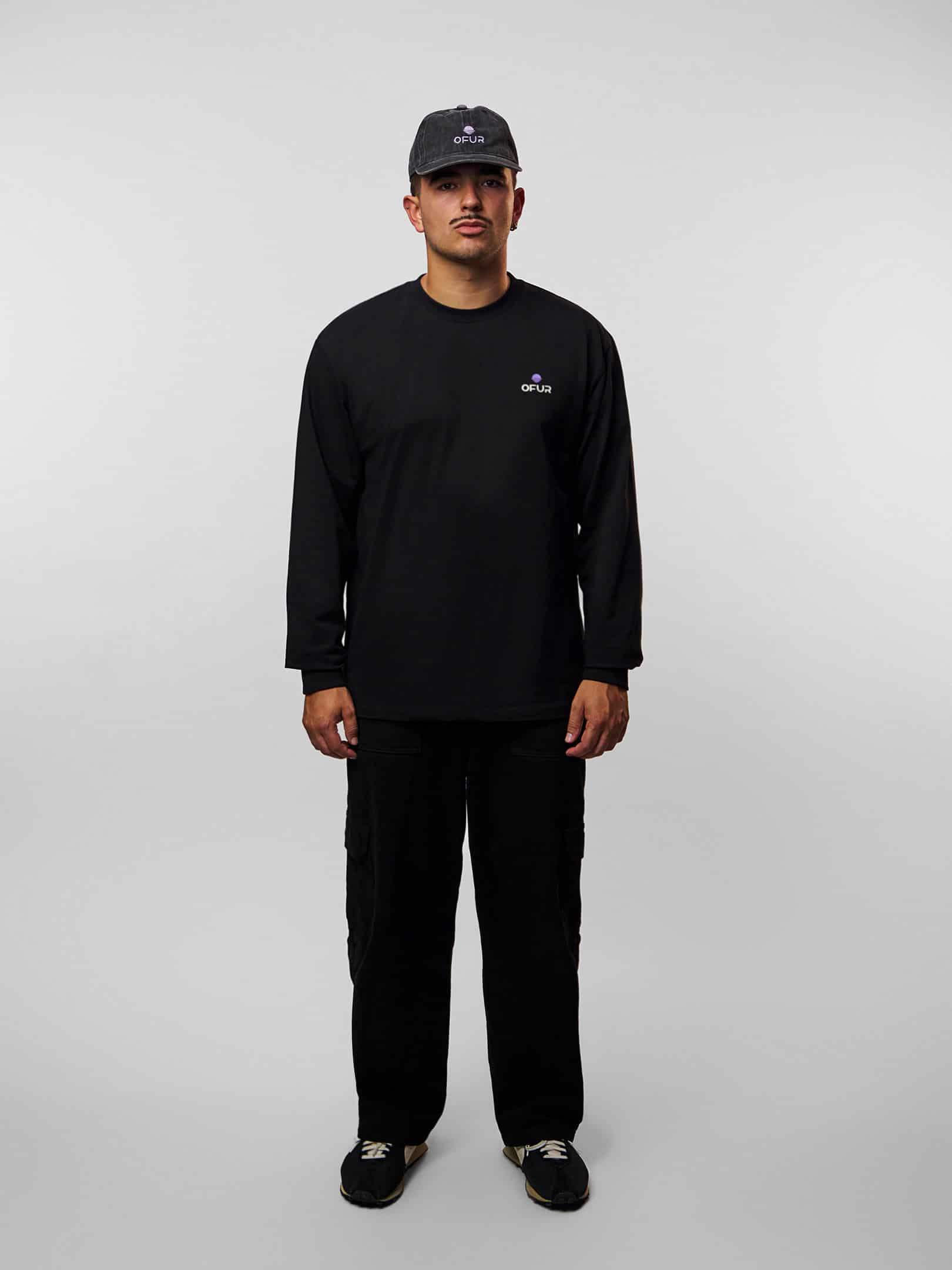 OFUR_FW26_RISE_BEYOND_PURPLE_LONGSLEEVE_BLACK_FULL_BODY_FRONT_1